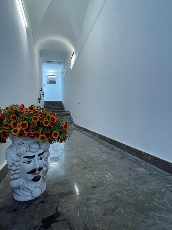 Sweet Life Aparthotel Palermo Esterno foto