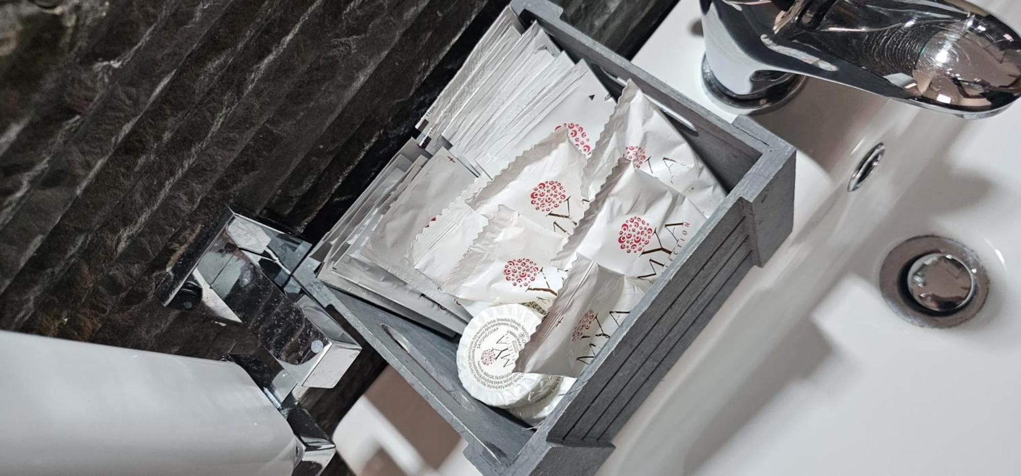 Sweet Life Aparthotel Palermo Esterno foto